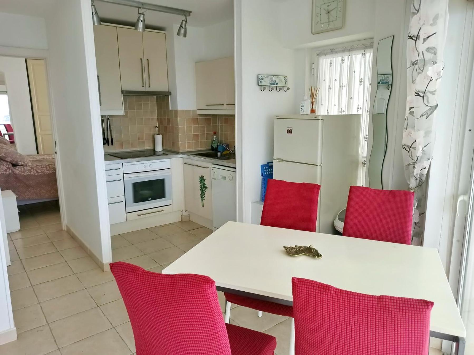 Cozy Apartment In The Center Of Costa Adeje On The 1St Coastline Bagian luar foto